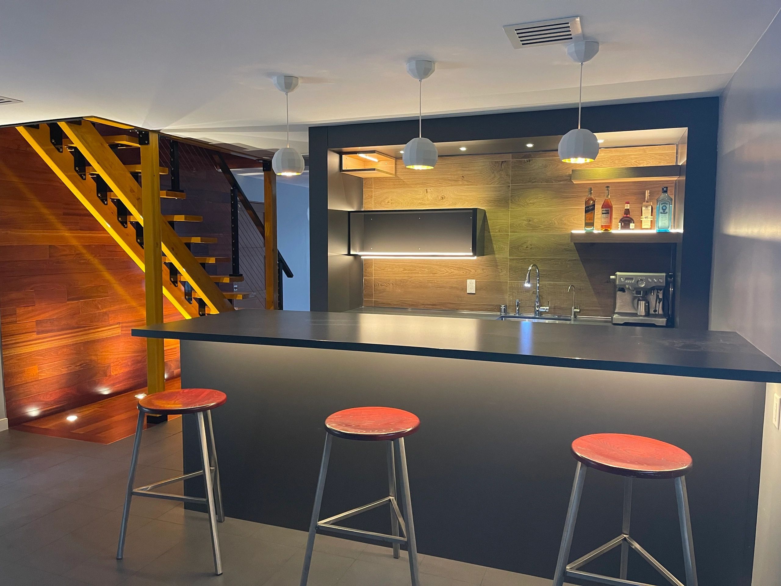 Stained Oak Bar